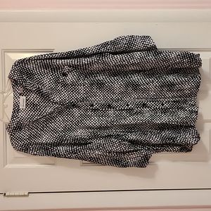 Avenue women's top 26/28